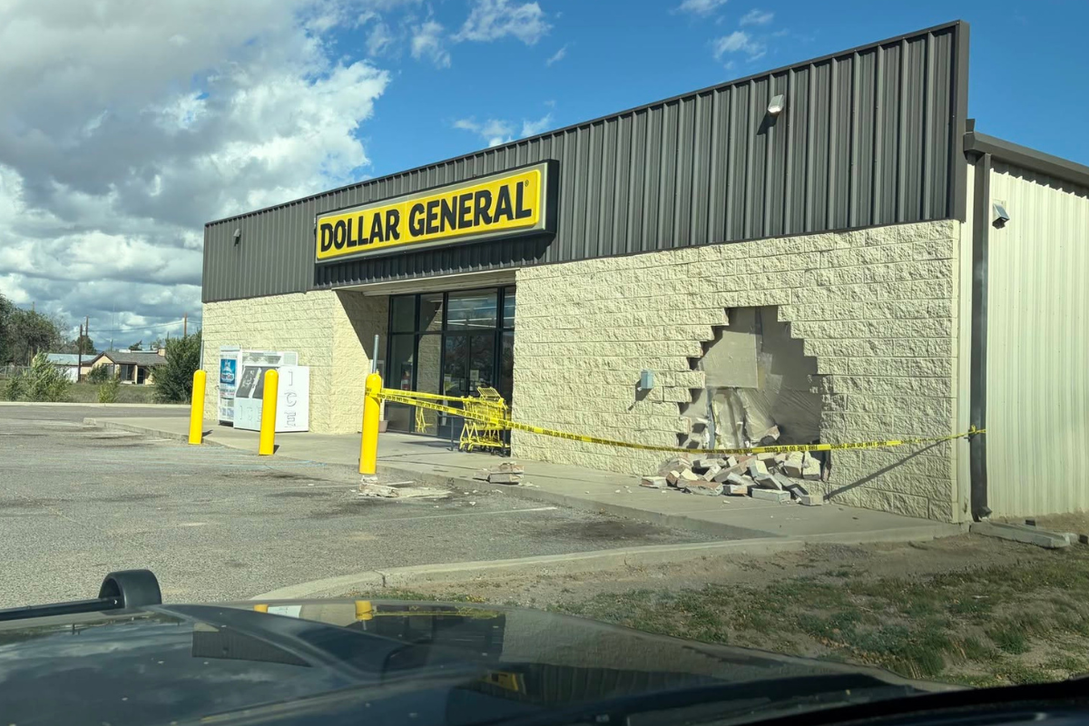 Vehicle crashes into Moriarty Dollar General, closes store until further notice